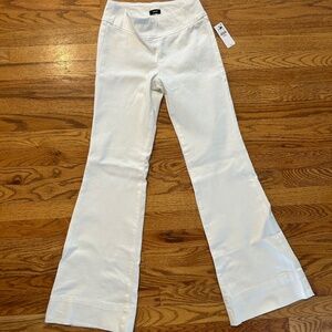 Women’s Express jeans